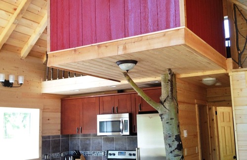 Salmon Arm Ski Chalet | Bluebird Chalet- Chalet Two