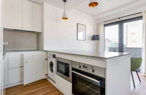Casal da Ladeira Apartment | Blueground | Alvalade, balcony, nr Campo Grande