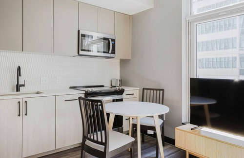 Downtown Washington D.C. Apartment | Blueground | Downtown, gym, nr National Mall