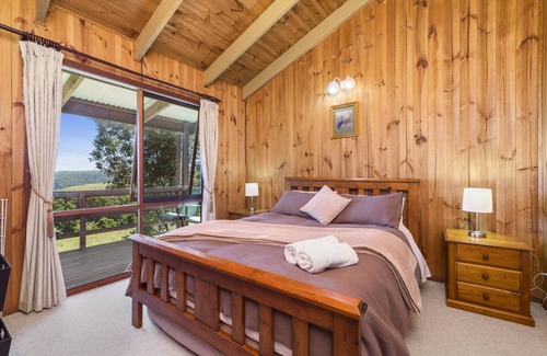 Johanna Cottage | Bluegum Cottage - one bedroom 2 night minimum