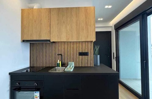 Piraeus Condo | BlueMotion - CentralSuite