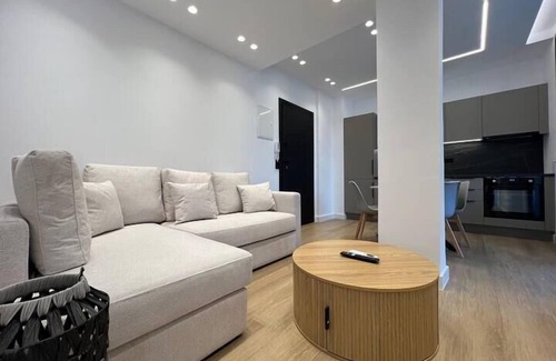 Piraeus Condo | BlueMotion - CentralSuite