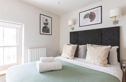 Fitzrovia Apartment | BnBNova - 2BR in Prime Soho & Fitzrovia