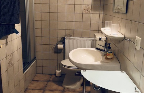 Neunkirchen-Seelscheid Apartment | Boarding - vacation apartment - apartment