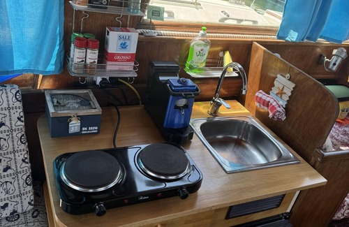 Alassio Boat Rental | Boat 'Aloha Jak's' with Sea View, Wi-Fi and Air Conditioning