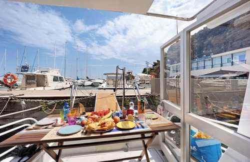 Alassio Boat Rental | Boat 'Aloha Jak's' with Sea View, Wi-Fi and Air Conditioning