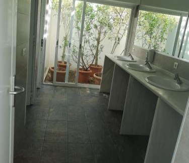 Cadiz Boat Rental | Boat-Apartamento flotante Cádiz. La Juanita Arroyo