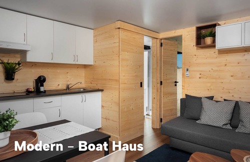 La Linea de la Concepcion Boat Rental | Boat Haus Mediterranean Experience Alcaidesa La Linea