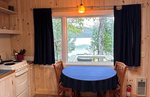 Seal Cove Cottage | Boathouse Efficiency Waterfront Cottage near Acadia National Park