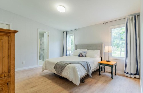 Bobcaygeon House | Bobcaygeon waterfront river cottage