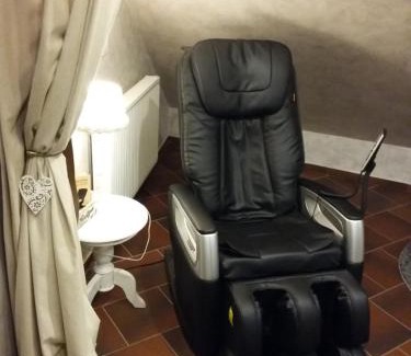 Ustron House | Bocianówka z sauną i fotelem masującym w cenie