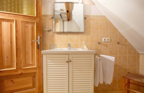 Rugen Island Apartment | Bodden - Gutshaus Ketelshagen - romantic, quiet location