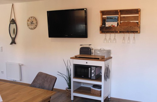 Born auf dem Darss House | Boddenkahn - cozy terrace, carpot, table tennis, WLAN