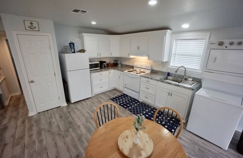 Port O Connor House | BOGGY VIEW is Close to Beach in POC