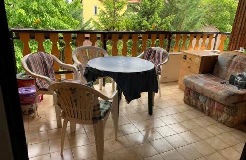 Balatonfured House | Bográcsos Apartmanház