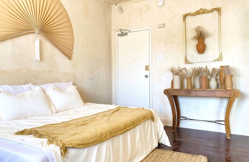 Westlake South Apartment | Bohemian Oasis 4 Minutes from Downtown LA
