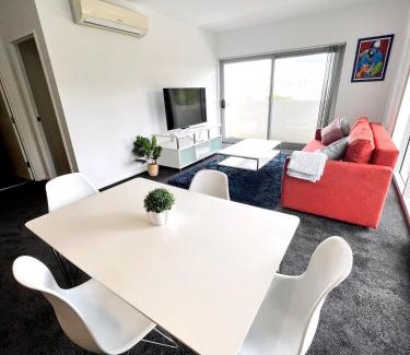 Bruce Apartment | Bold in Bruce - 1bd 1bth 1csp