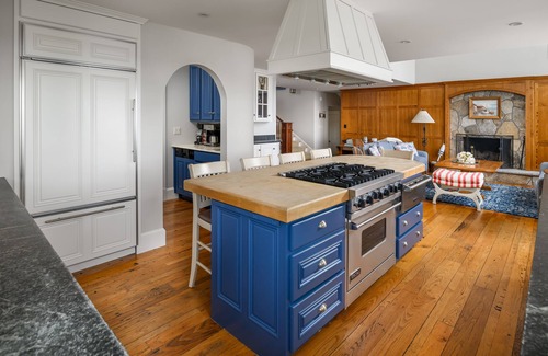 York House | Bold Ocean Views at Tigh-Na-Mara