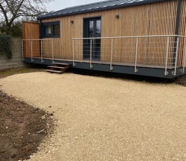 Saint-Ouen Cabin | Bonamy's