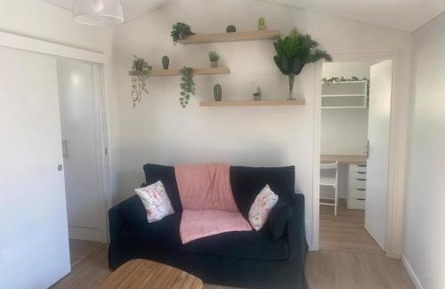 Saint-Ouen Cabin | Bonamy's