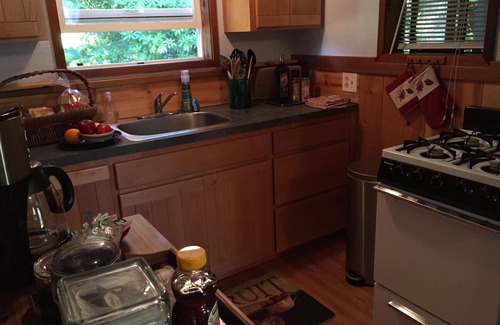 Sequim Cottage | Bond Ranch Retreat, Cozy Cedar Cottage on the beautiful Olympic Peninsula, WA.