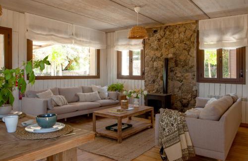 Mejorada House | Bonita casa de campo en finca privada con piscina- Sierra de Gredos