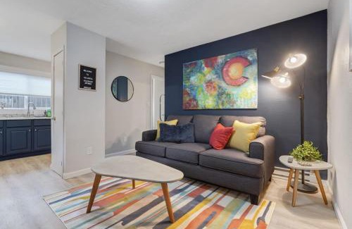 Central Colorado Springs House | Bonny Creation - Chic Downtown Convenience Hot Tub
