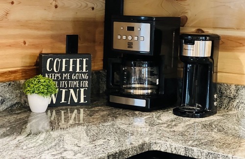 Broken Bow Cabin | Book 3 and Get 4th Night FREE! The Custard Apple Luxury Cabin with Hot Tub