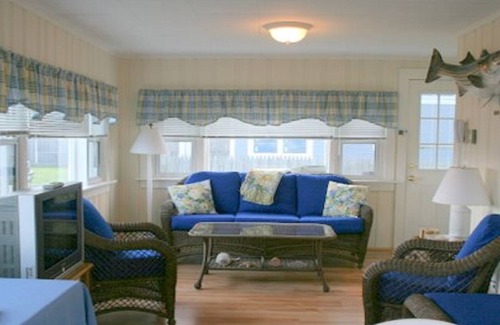 Eastward Look Cottage | Booking 2025 Now!