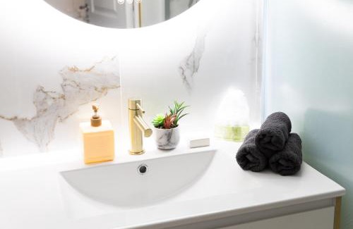 Thorigny-sur-Marne Apartment | Bord de Marne, proche Disneyland et Paris Gare à 2 min