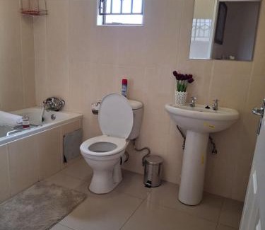Gaborone Apartment | Border Breeze Inn