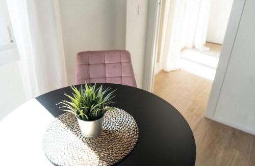 Maggiolina Apartment | BOS1 - [Central Station] New Chic Apartment