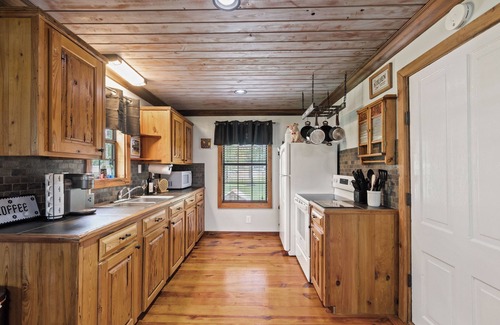 Carencro Cabin | Boscoyo Chateau Cabin