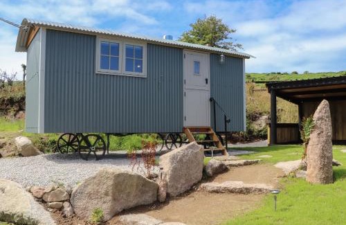 New Mill House | Bosulla Shepherds Hut