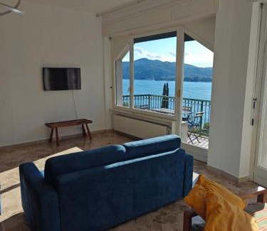 Blevio Apartment | Botanic Garden Lake Como