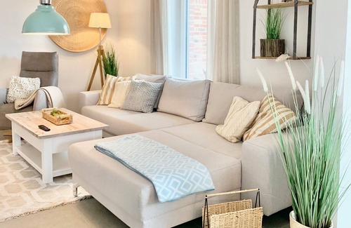 Eckwarden Apartment | Both halves of the house (Luke and Lea) for 20 people - dream house on the North Sea with