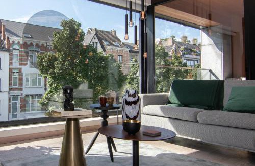 Hasselt Apartment | Boulevard Botanie city apartment with parking