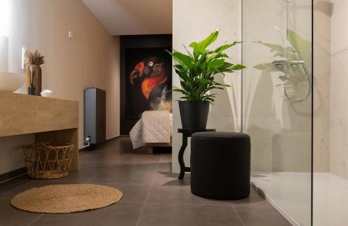 Hasselt Apartment | Boulevard Botanie city apartment with parking