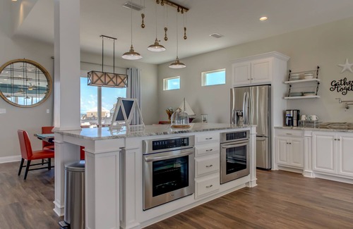 Dauphin Island House | Bout Time - Waterfront, Perfect 5 Bedroom 4.5 Bath, Sleep 16, Pool, Dog Friendly