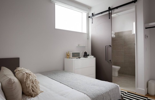 North Downtown Hotel | Boutique Hotel Suite above the Jefferson Theater on the Downtown Mall