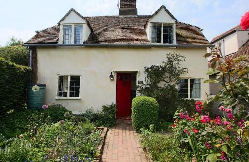 Eastling House | Box Cottage