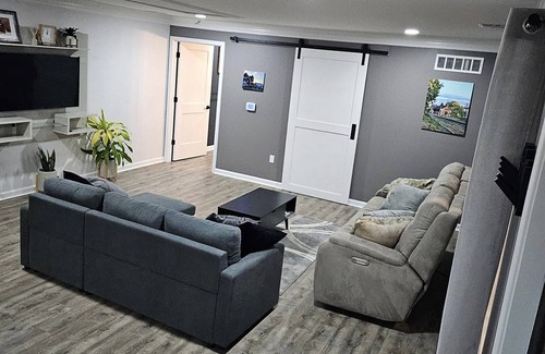 Holly Apartment | Boxcar Bunker - Downtown living at its finestn