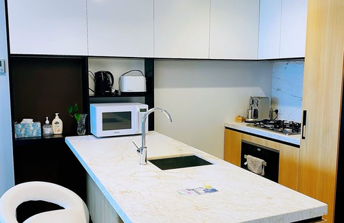 Box Hill Apartment | BoxHill Super2B2B Apt+XLBalcony WithView+FreeParking+Pool&Gym&Sauna