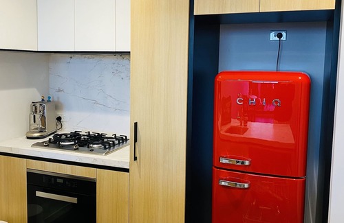 Box Hill Apartment | BoxHill Super2B2B Apt+XLBalcony WithView+FreeParking+Pool&Gym&Sauna