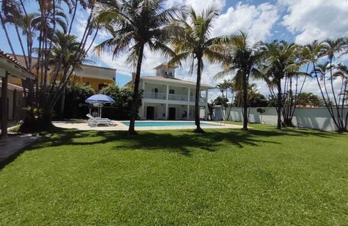 Balneario Praia do Pernambuco House | House 4 suites - Pool/BBQ, Wi-Fi, AIR COND near Pernambuco Beach