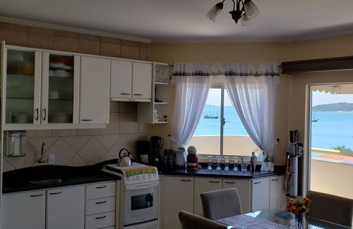 Cachoeira do Bom Jesus Apartment | Beautiful Sea View