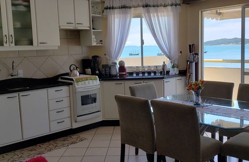 Cachoeira do Bom Jesus Apartment | Beautiful Sea View