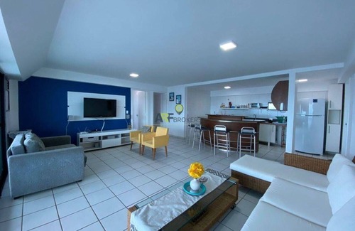 Conceicao de Jacarei Resort | Porto Real Resort - Vista panorâmica para o mar.