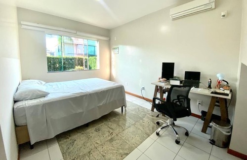 Jurere Internacional House | Aconchegante Casa 6 Dorm Para Família Pertinho da Praia de Jurerê Internacional