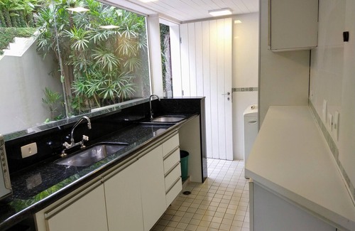 Praia de Santiago House | Luxury and Safe Condo /Beach of Santiago /Beachfront 4 Bedrooms /3 Suites